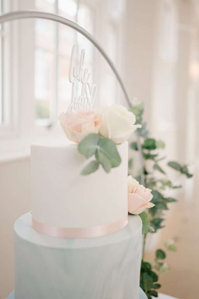 3 Timeless Wedding Cakes You Need To See And Try