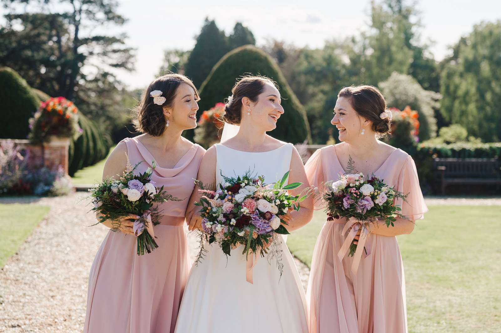 25 Creative Wedding Planning Tips to Plan Your Dream Wedding