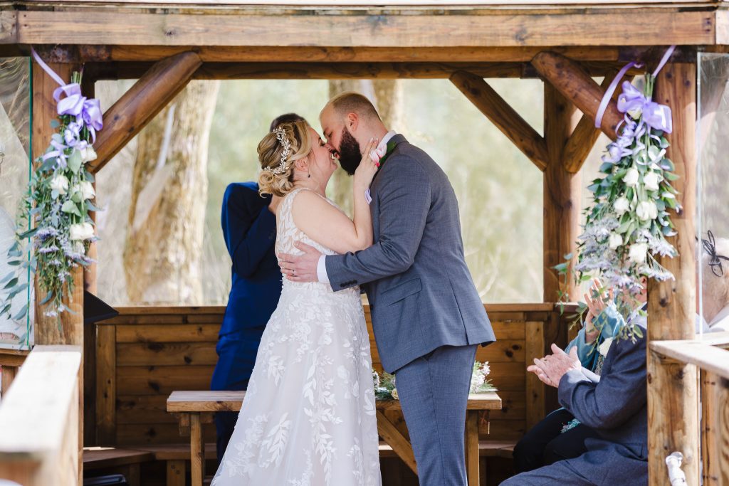 First kiss as husband and wife